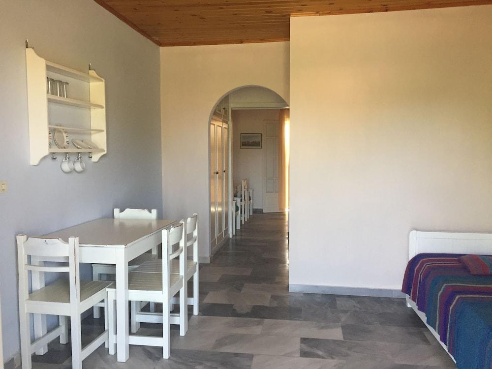 Ilena Hotel Acharavi  Zewnętrze zdjęcie